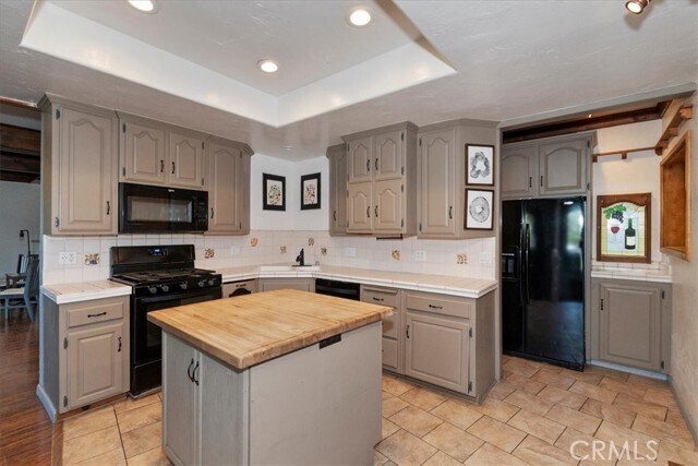 Building Photo - 948 Arbula Dr