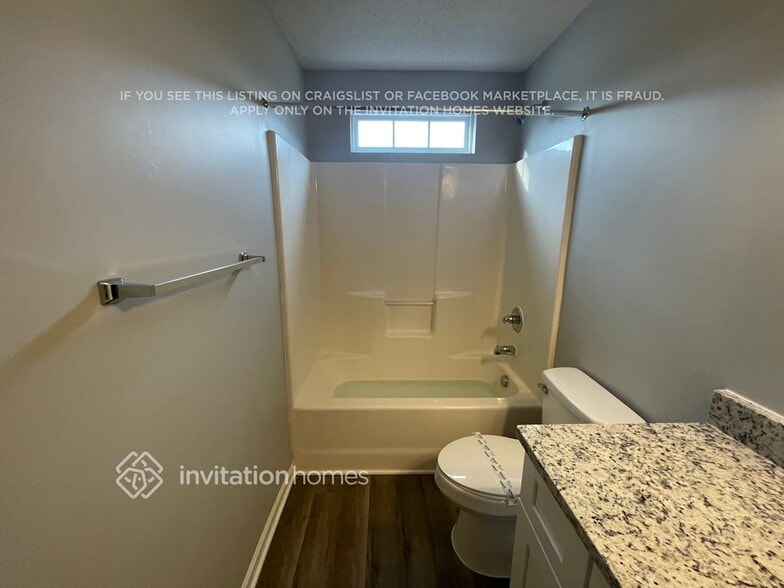 Building Photo - 5345 Kim St SW