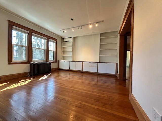 Building Photo - 12 Lawrence Rd