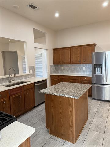 Building Photo - 2857 Hampshire Ln