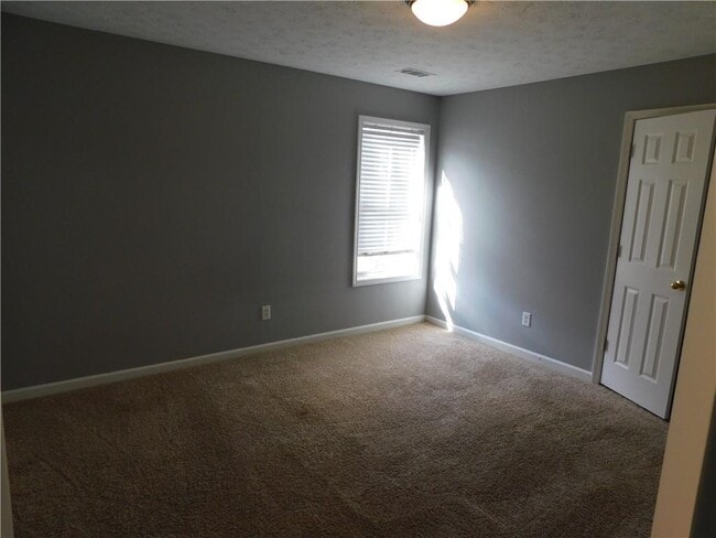 Building Photo - 1629 Amhearst Mill Dr