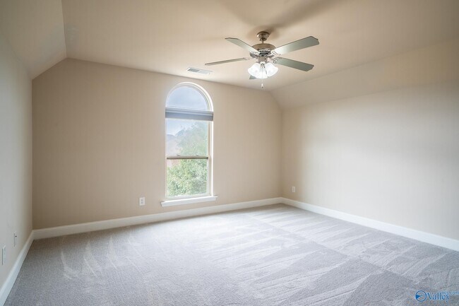 Building Photo - 110 Wolf Creek Trail SW