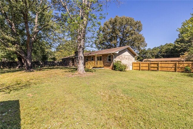 Building Photo - 5762 Fairfield Pl