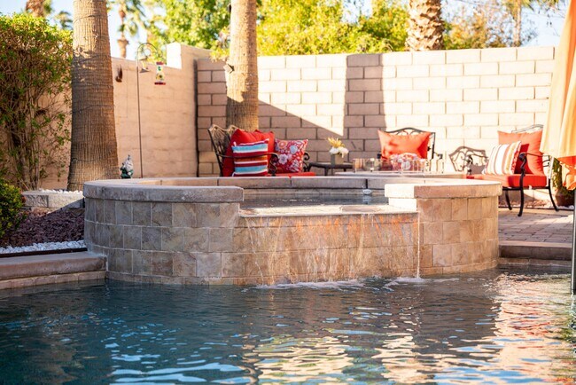 Building Photo - 43247 Fiore St