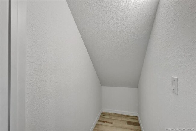 Building Photo - 4993 Armina Pl