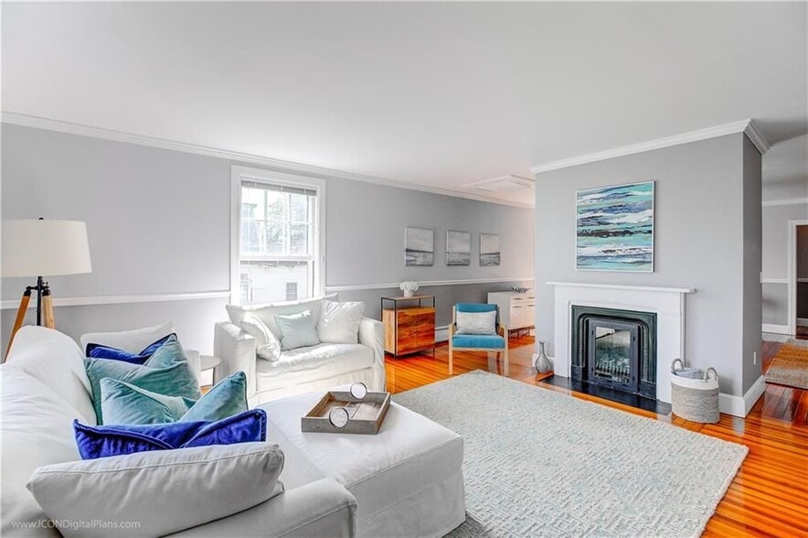 Building Photo - 32 Catherine St