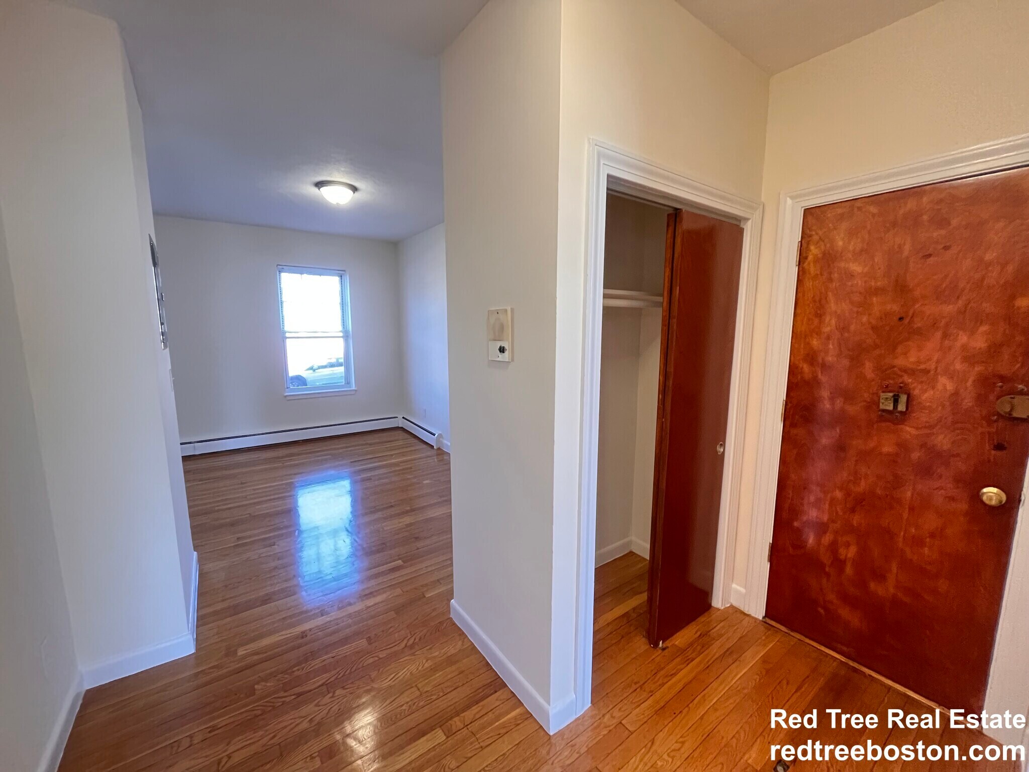 Building Photo - 172 N Beacon St