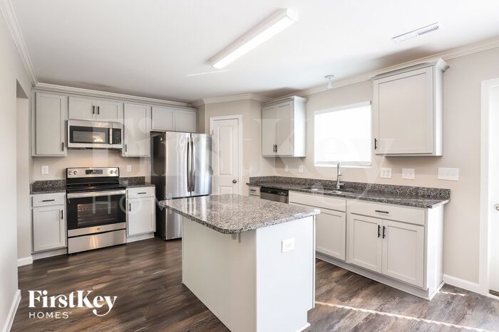 Building Photo - 5105 Apsley Dr