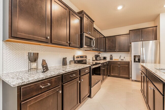 Building Photo - 16264 St Kitts Cir