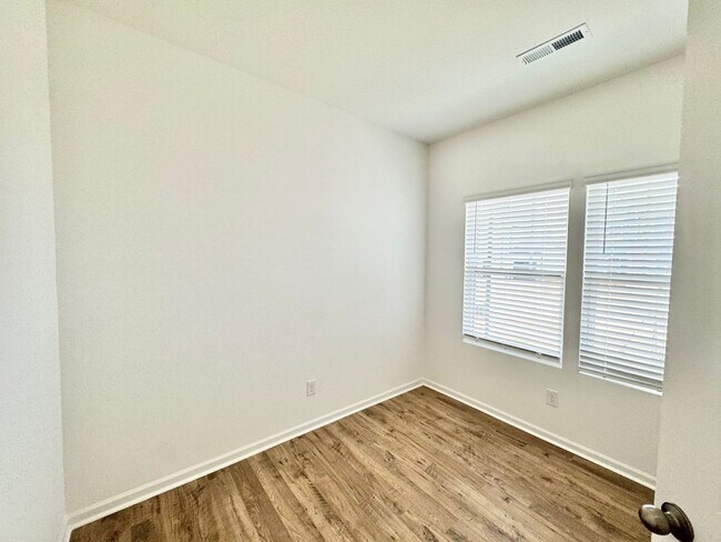 Building Photo - NEW CONSTRUCTION Spacious 4 br home with office and loft area near shopping and I-85