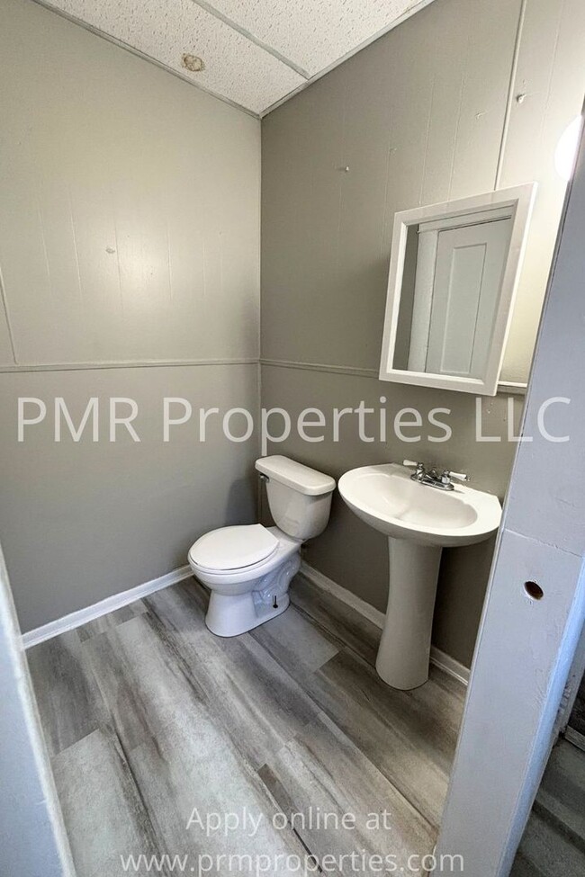 Building Photo - 2826 Lafayette Street