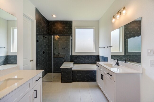 Building Photo - 25326 Loch Doon Dr