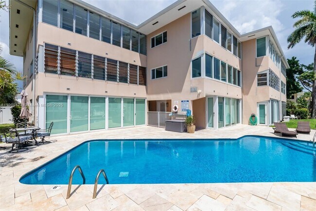 Building Photo - 54 Isle of Venice Dr