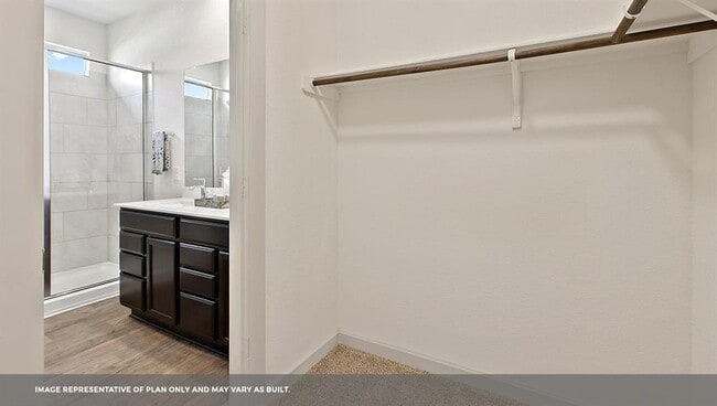 Building Photo - 1208 Klee St