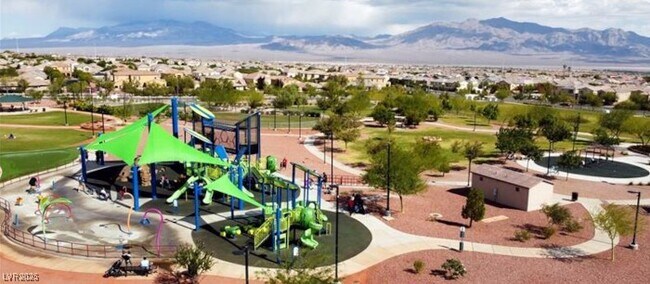 Building Photo - 10837 Hunters Green Ave