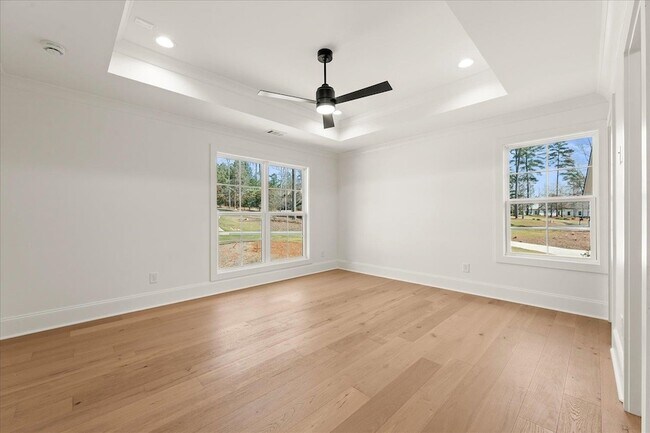Building Photo - 1270 Glen Eagle Dr