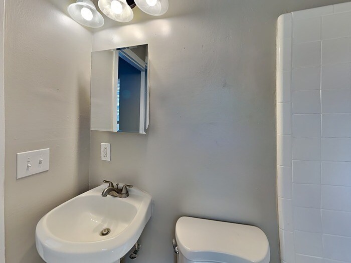 Building Photo - 2950 Wedgefield Blvd