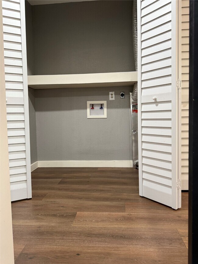 Building Photo - 1214 Sigma St