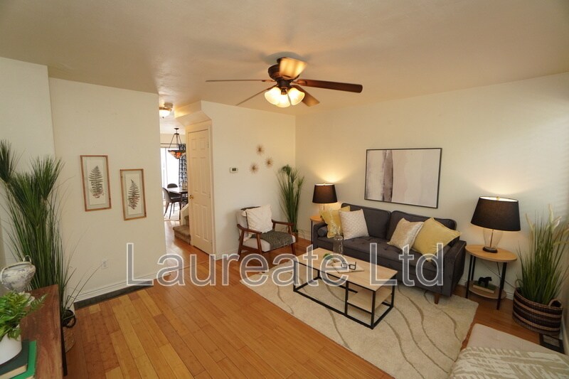 Building Photo - 5 S Elati St