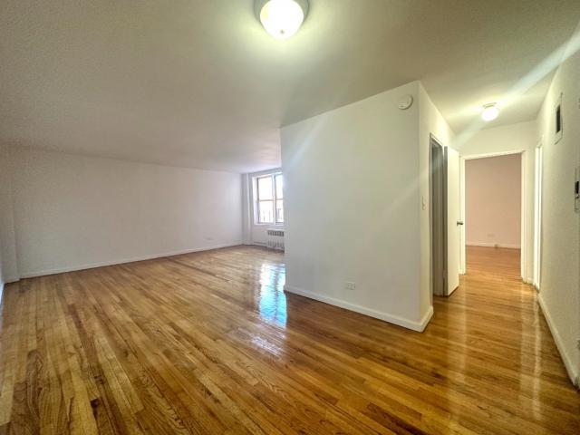 Building Photo - 1 bedroom in Flushing NY 11355