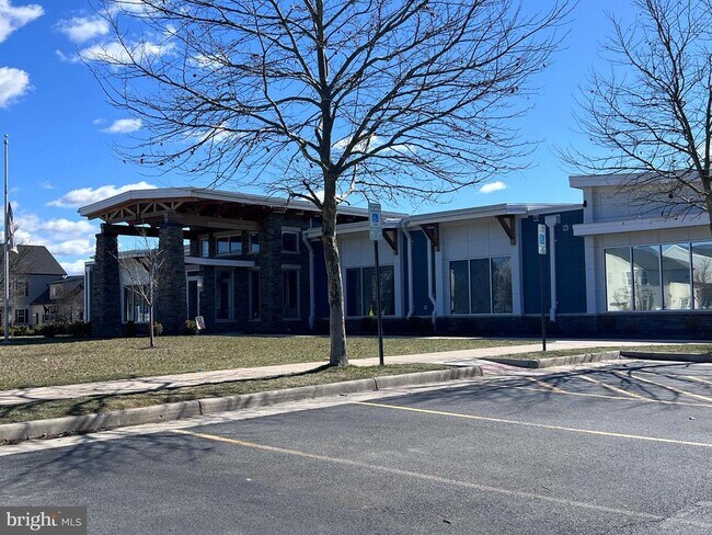Building Photo - 316 Starry Way Dr