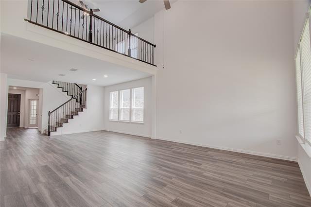 Building Photo - 1535 Echo Blf Dr