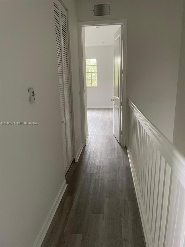 Building Photo - 2736 SW 81st Terrace