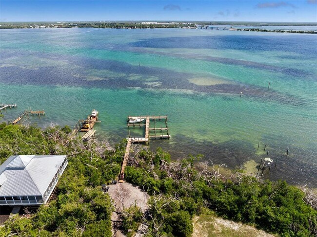 Building Photo - 9498 Alborado Rd