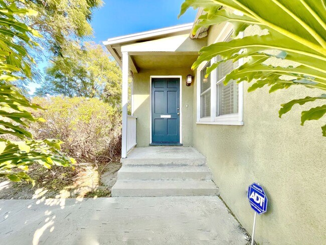 Building Photo - 11914 Ocean Park Blvd