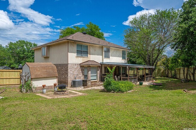 Building Photo - 2813 Kline Cir