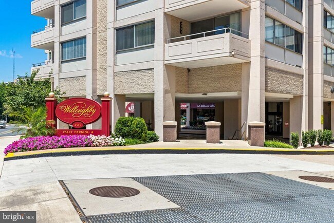 Building Photo - 5500 Friendship Blvd