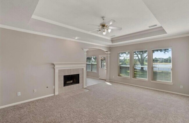 Building Photo - 10115 Cottonwood Canyon Dr