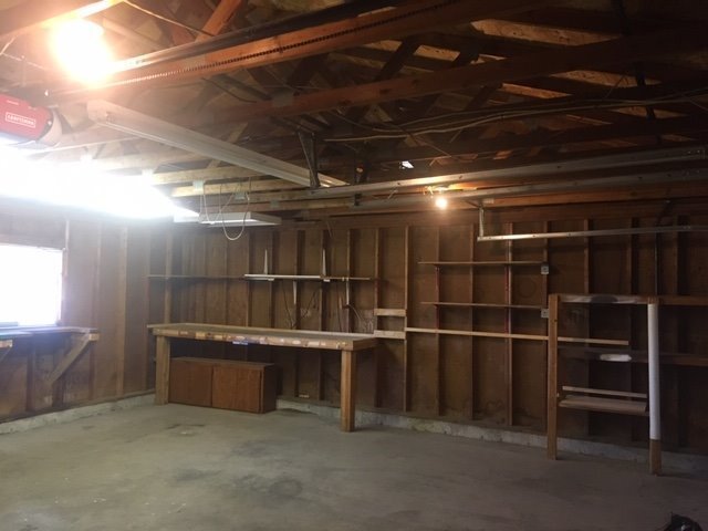 Building Photo - SINGLE FAMILY HOME HORSE PROPERTY ON PRAIRIE AVENUE (APP#106)