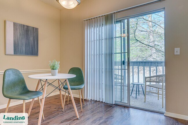 Building Photo - 7865 Grove Ct W