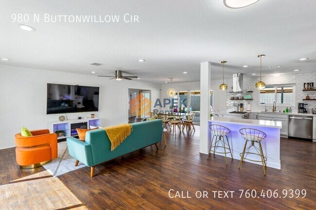 Building Photo - 980 N Buttonwillow Cir