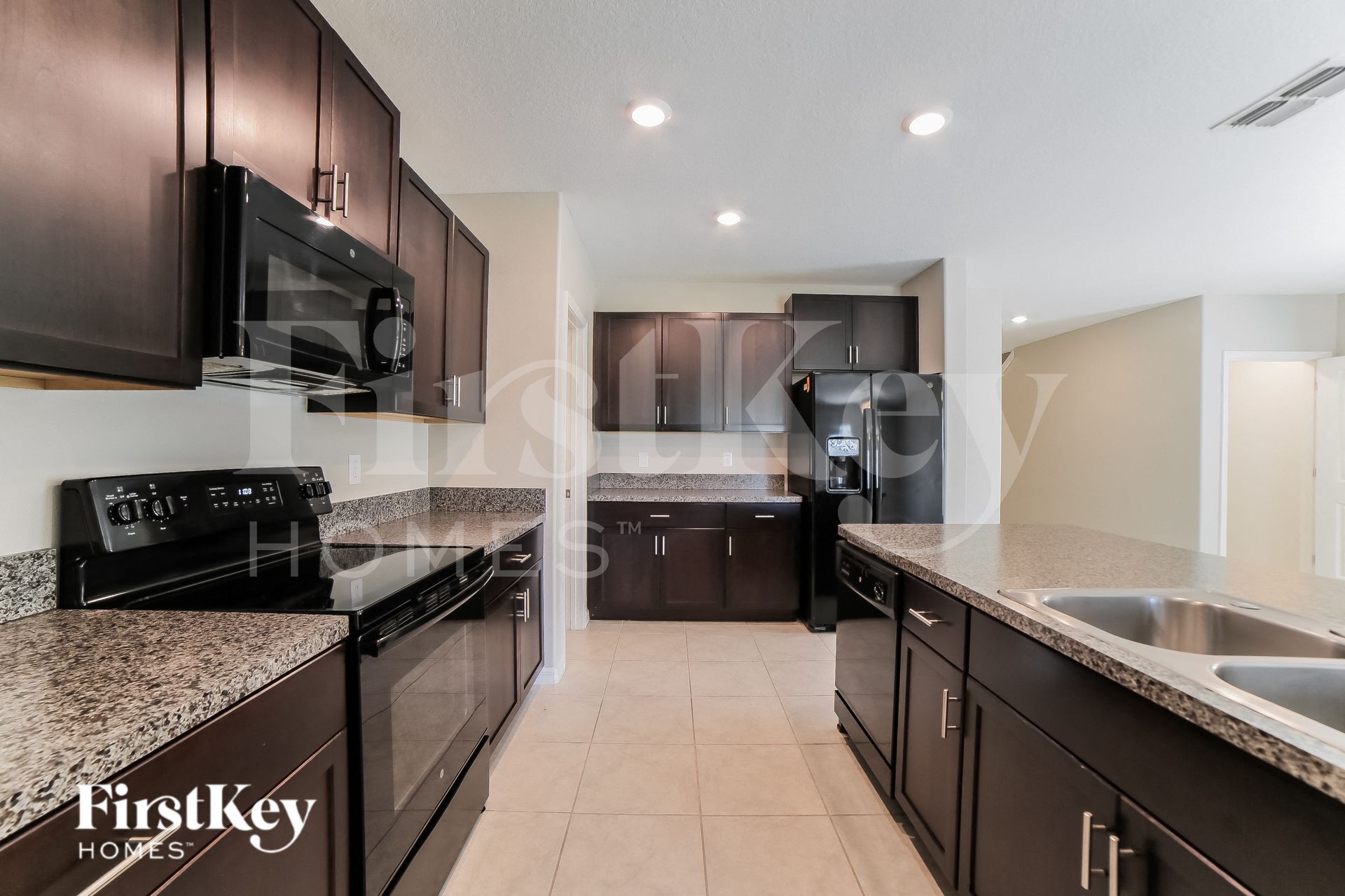 Building Photo - 10215 Cool Waterlily Ave