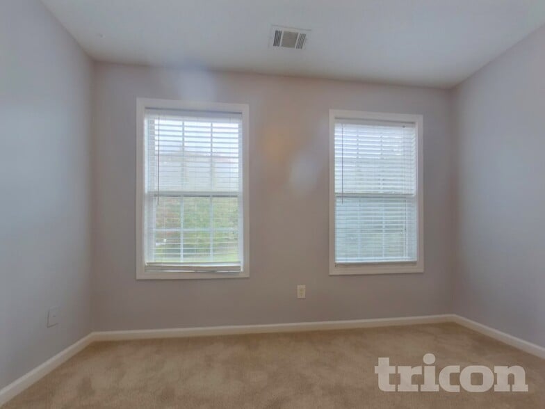 Building Photo - 79 Avery Way