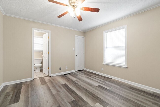 Building Photo - 506 Potomac Dr