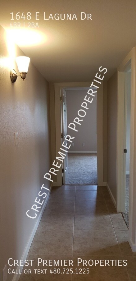 Building Photo - 1648 E Laguna Dr