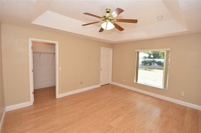 Building Photo - 16 Richland Ln