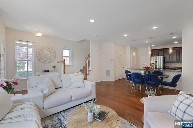 Building Photo - 80 Wesmont Drive