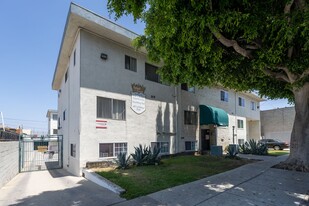 Building Photo - 4011 W. 129th Street