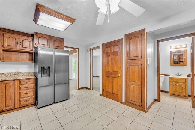 Building Photo - 7400 Brenel Dr