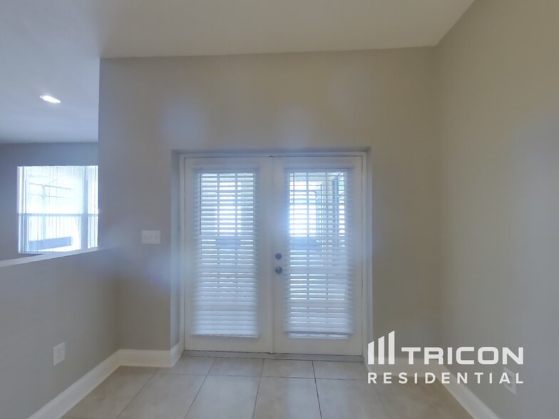 Building Photo - 4859 Orange Grove Way
