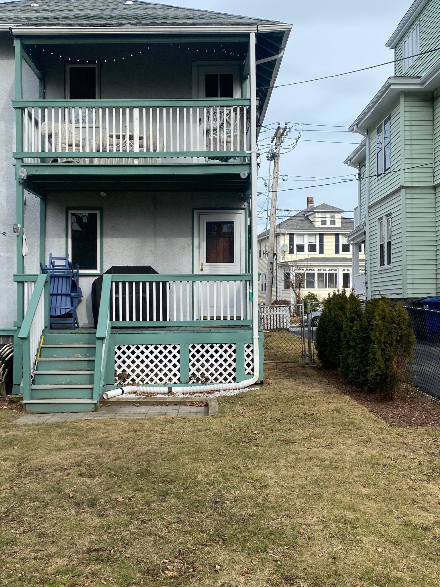 Building Photo - 23 Train St