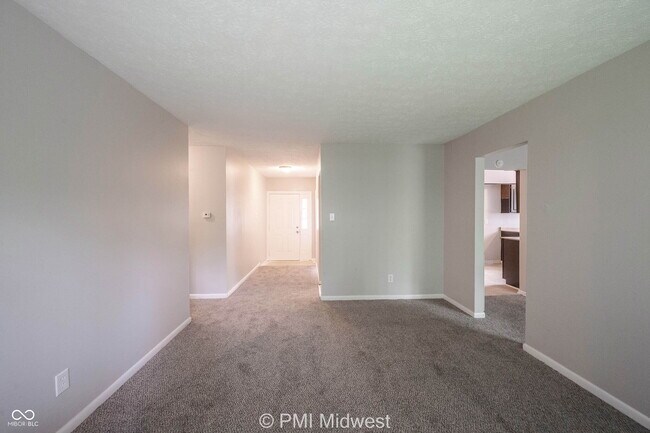 Building Photo - 3026 Osceola Ln