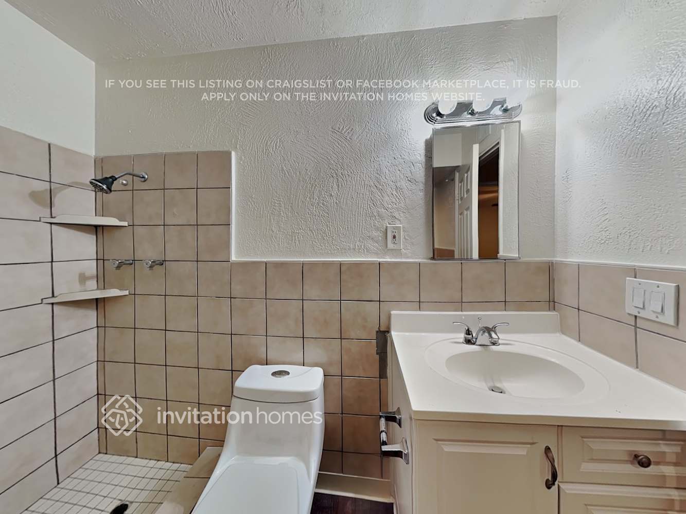 Building Photo - 3101 W Cortez St