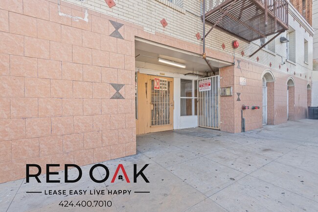 Building Photo - 341 S Alvarado St