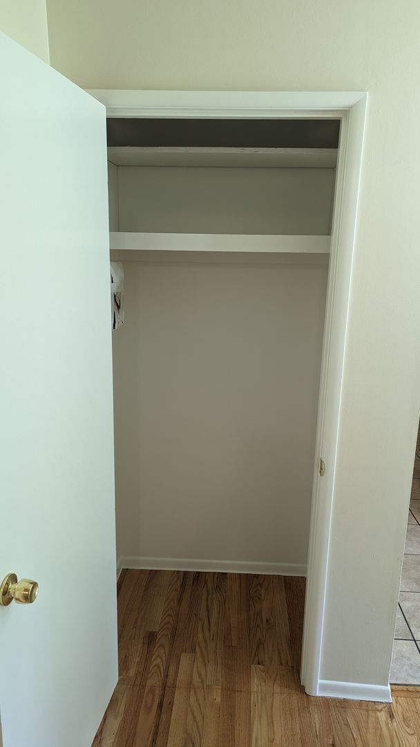Building Photo - Spacious Three Bedroom with Large Backyard...