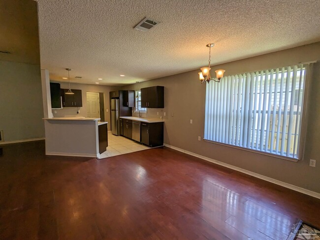 Building Photo - 1490 Newcastle Way
